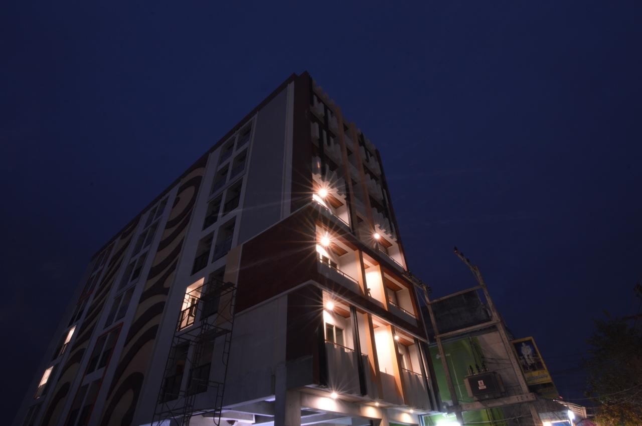 Ud Capital Hotel Удон-Тхани Экстерьер фото