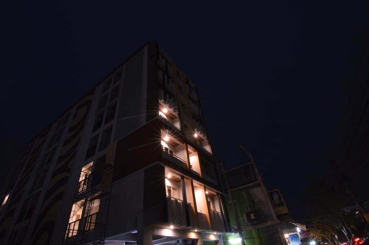 Ud Capital Hotel Удон-Тхани Экстерьер фото